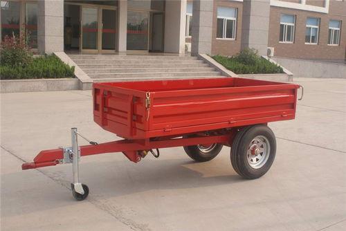 国产农机青储拖车视频,高效便捷的农业收获利器