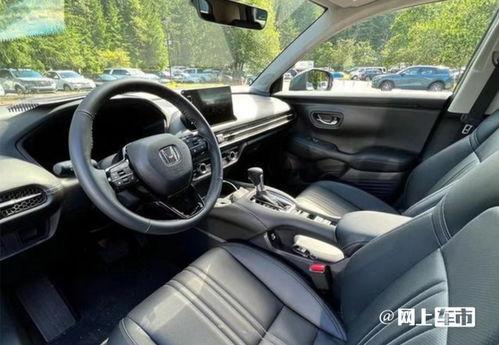 国产车街拍外国视频,街拍视频展现中国汽车风采